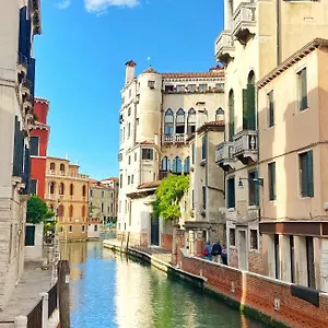 https://ca-savelli.hotelslidodijesolo.com