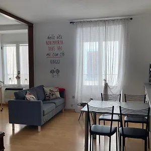 https://casa-mirella-lovere.it-lombardy.com